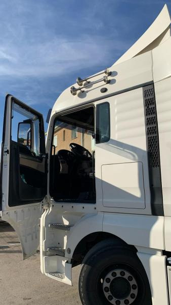 MAN TGX 18.460 - Влекач: снимка 5 MAN TGX 18.460 - Влекач: снимка 5