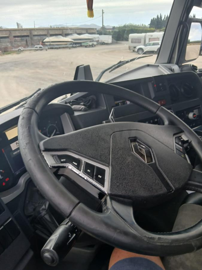 Renault Gamme T 460 - Влекач: снимка 3 Renault Gamme T 460 - Влекач: снимка 3