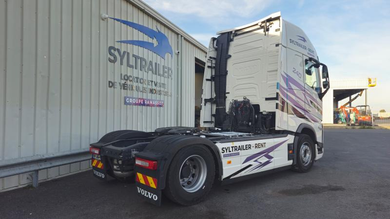 Volvo FH 500 AERO Globetrotter XXL (Location / Rent) - Влекач: снимка 2 Volvo FH 500 AERO Globetrotter XXL (Location / Rent) - Влекач: снимка 2