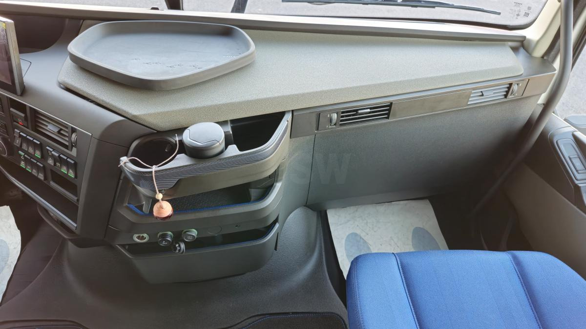 Нови Влекач Volvo FH 500 AERO Globetrotter XXL (Location / Rent): снимка 9 Нови Влекач Volvo FH 500 AERO Globetrotter XXL (Location / Rent): снимка 9