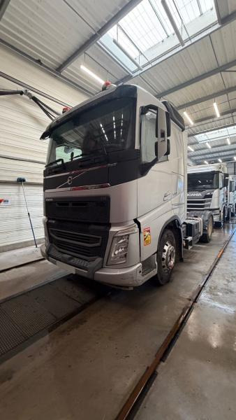 Volvo FH 500 - Влекач: снимка 2 Volvo FH 500 - Влекач: снимка 2