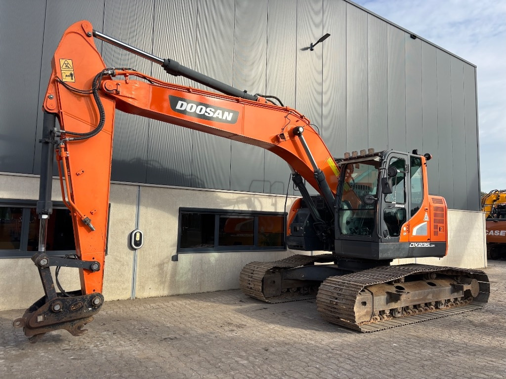 Doosan DX 235 LCR-5 - DX235 - DX235LCR - 235 - Верижен багер: снимка 1 Doosan DX 235 LCR-5 - DX235 - DX235LCR - 235 - Верижен багер: снимка 1
