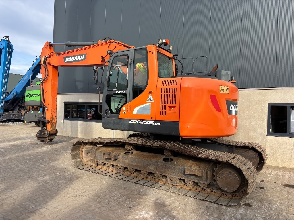 Doosan DX 235 LCR-5 - DX235 - DX235LCR - 235 - Верижен багер: снимка 3 Doosan DX 235 LCR-5 - DX235 - DX235LCR - 235 - Верижен багер: снимка 3