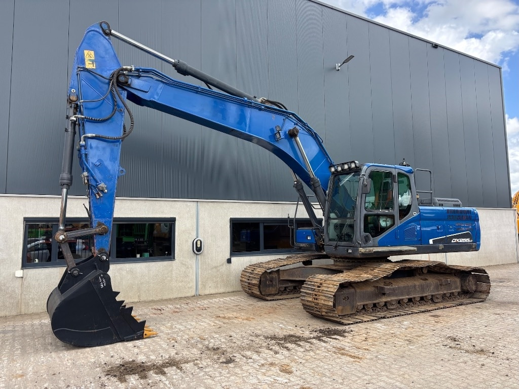 Doosan DX 255 LC-5 - DX 255 - DX 225 - Верижен багер: снимка 1 Doosan DX 255 LC-5 - DX 255 - DX 225 - Верижен багер: снимка 1