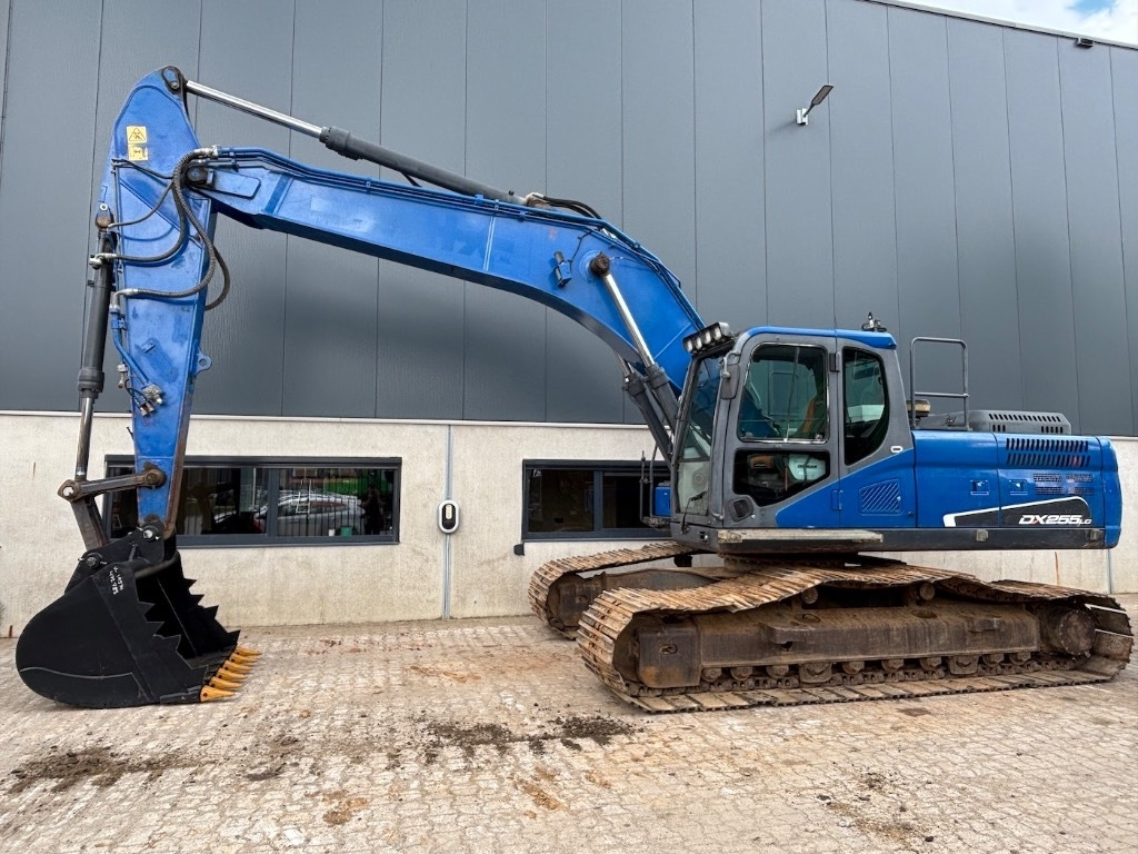 Doosan DX 255 LC-5 - DX 255 - DX 225 - Верижен багер: снимка 2 Doosan DX 255 LC-5 - DX 255 - DX 225 - Верижен багер: снимка 2
