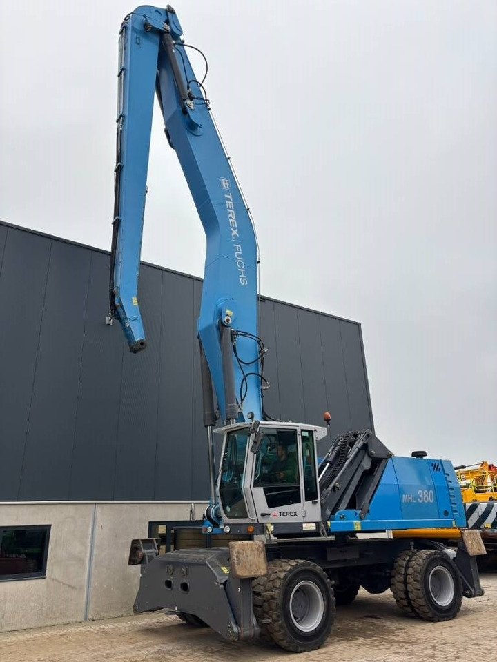 Fuchs MHL 380 -- only 6650 real working hours - Багер за манипулиране на материали: снимка 2 Fuchs MHL 380 -- only 6650 real working hours - Багер за манипулиране на материали: снимка 2