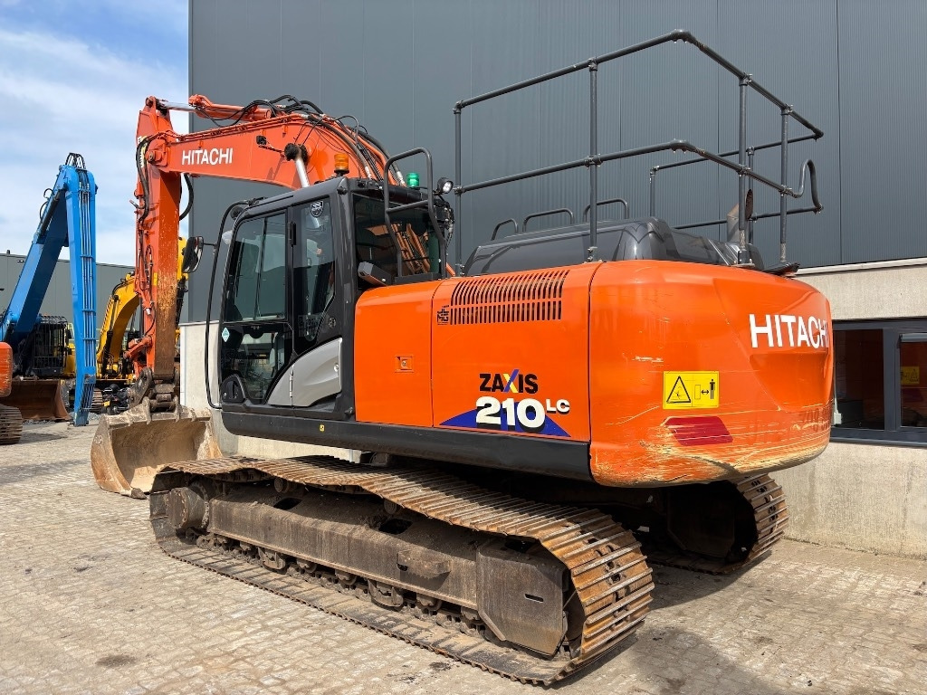 Hitachi ZX 210 LC-6 - ZX210 - Верижен багер: снимка 3 Hitachi ZX 210 LC-6 - ZX210 - Верижен багер: снимка 3
