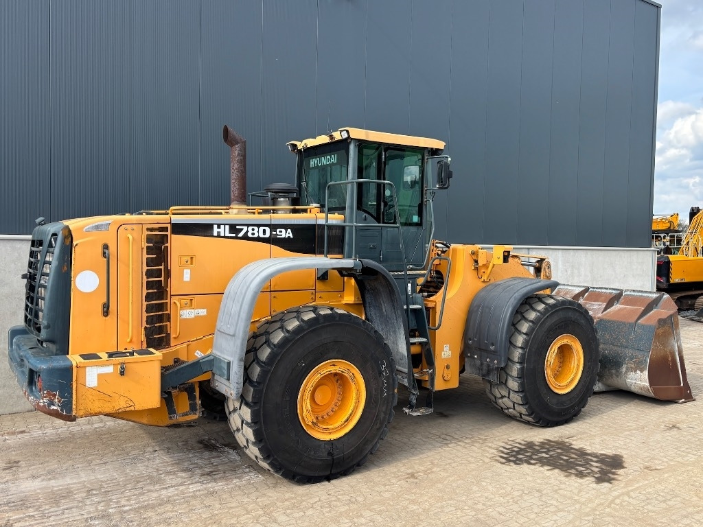 Hyundai HL 780-9 A - HL780 - HL 780 - Колесен товарач: снимка 5 Hyundai HL 780-9 A - HL780 - HL 780 - Колесен товарач: снимка 5