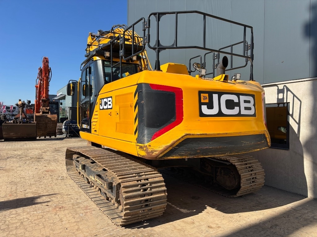 JCB 220 XL 4F -- 220X LC -- 220 X LC - 220 - Верижен багер: снимка 4 JCB 220 XL 4F -- 220X LC -- 220 X LC - 220 - Верижен багер: снимка 4