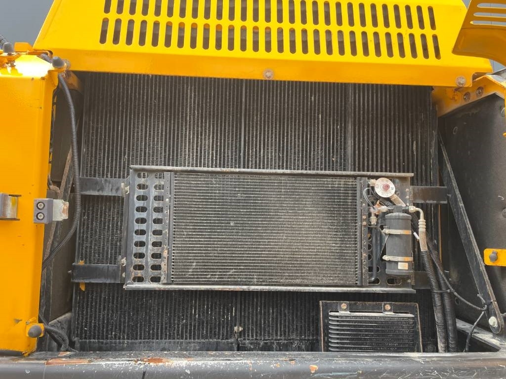 Верижен багер JCB JS300LC -- JS 300 LC: снимка 40