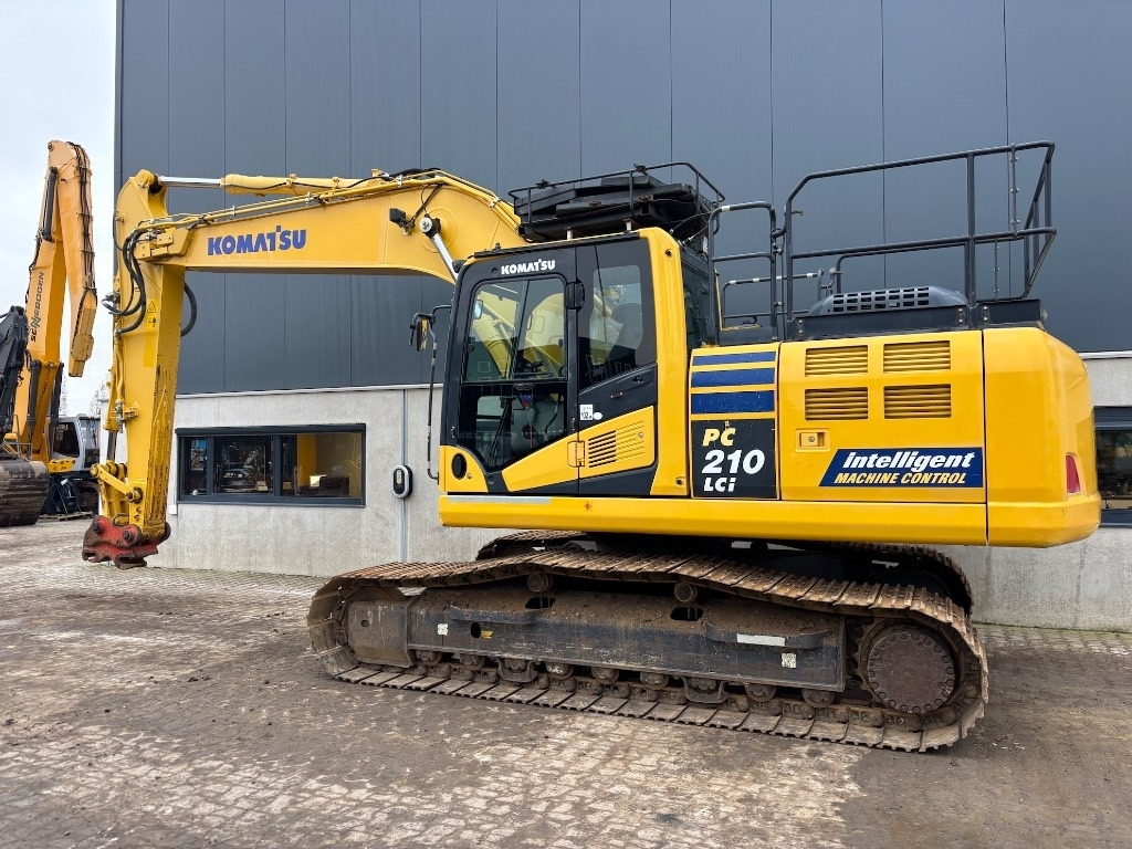 Komatsu PC210LC-10 - PC 210 LC-10 - PC 210 - PC210LC-11 - Верижен багер: снимка 2 Komatsu PC210LC-10 - PC 210 LC-10 - PC 210 - PC210LC-11 - Верижен багер: снимка 2