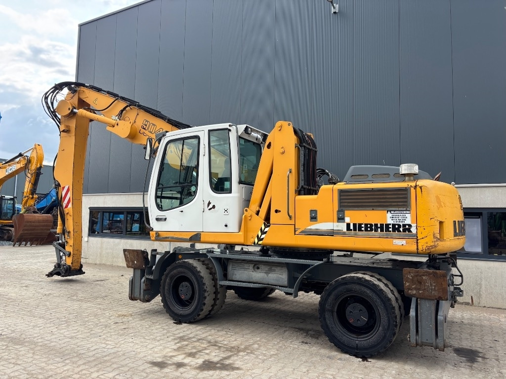 Liebherr A 904 C HD - Багер за манипулиране на материали: снимка 5 Liebherr A 904 C HD - Багер за манипулиране на материали: снимка 5