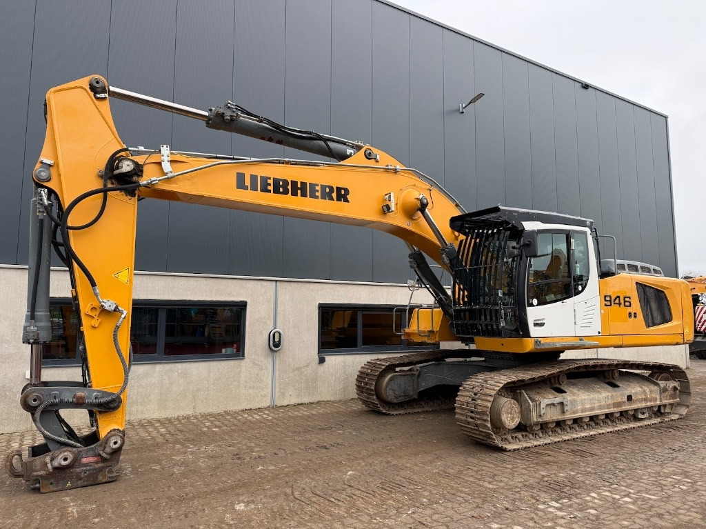 Liebherr R 946 LC - R946 - R946LC - R 938 - Верижен багер: снимка 1 Liebherr R 946 LC - R946 - R946LC - R 938 - Верижен багер: снимка 1