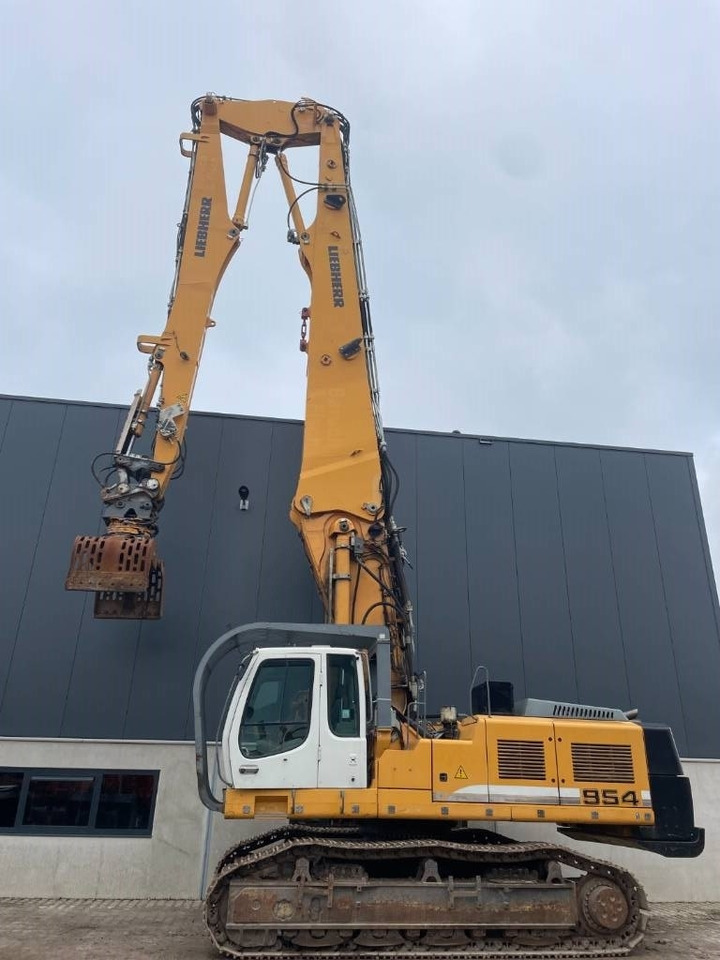 Liebherr R 954 C HDV -- 28 mtr -- High Reach Demolition - Багер за разрушаване: снимка 2 Liebherr R 954 C HDV -- 28 mtr -- High Reach Demolition - Багер за разрушаване: снимка 2