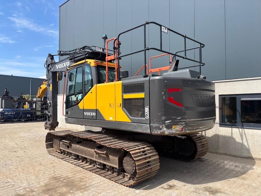 Volvo EC 220 E L - EC220  - Верижен багер: снимка 4 Volvo EC 220 E L - EC220  - Верижен багер: снимка 4