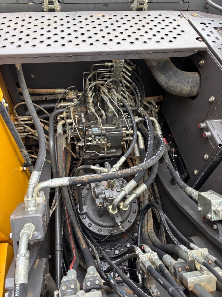 Верижен багер Volvo EC 250 E - EC 250 EL - EC250 - EC250EL: снимка 28