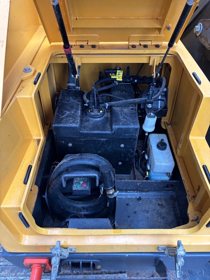 Верижен багер Volvo EC 250 E - EC 250 EL - EC250 - EC250EL: снимка 26