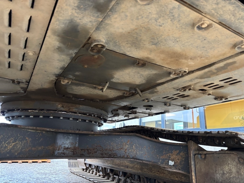 Верижен багер Volvo EC 250 E - EC 250 EL - EC250 - EC250EL: снимка 31