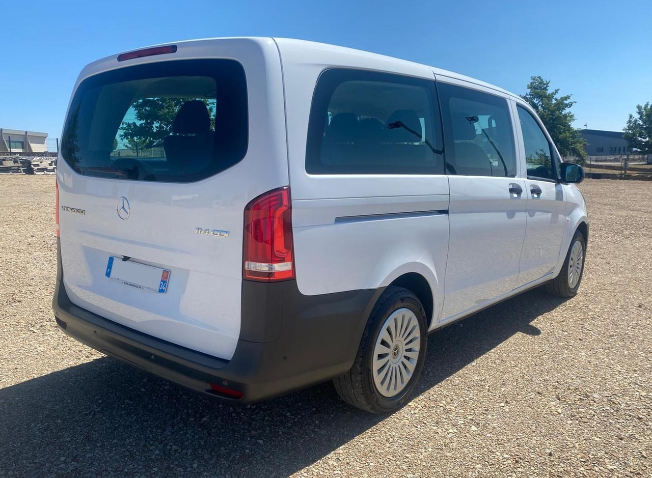 MERCEDES-BENZ Vito Tourer 114 CDI 136 Long Pro 9G-Tronic 8 Places - Пътнически бус: снимка 4 MERCEDES-BENZ Vito Tourer 114 CDI 136 Long Pro 9G-Tronic 8 Places - Пътнически бус: снимка 4