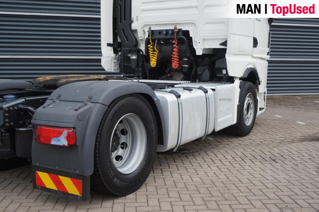 MAN TGX 18.510 4x2 BL SA / Retarder / 2 Tanks - Влекач: снимка 2 MAN TGX 18.510 4x2 BL SA / Retarder / 2 Tanks - Влекач: снимка 2