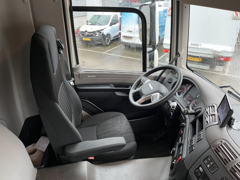 DAF CF 260 FA / 18 Ton / 210 dkm / Box / Laadklep / APK 05-25 - Камион фургон: снимка 3 DAF CF 260 FA / 18 Ton / 210 dkm / Box / Laadklep / APK 05-25 - Камион фургон: снимка 3