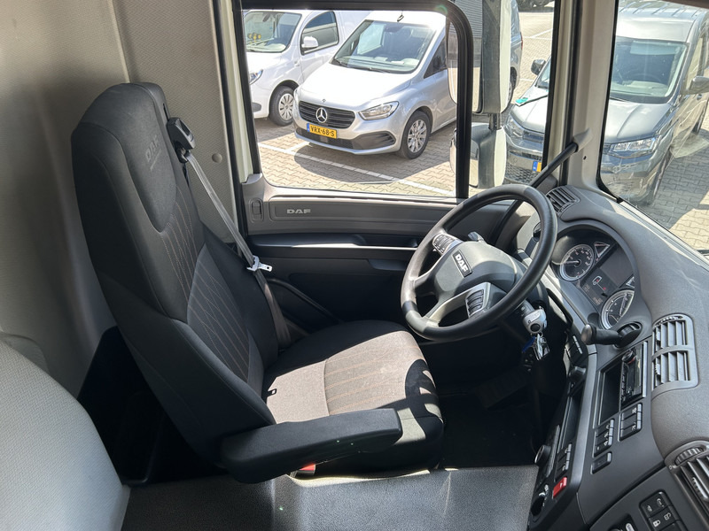 DAF CF 260 FA / Carrier Koeler - 30 gr / Chereau Frigobox / Laadklep 2000 kg - Рефрижератор камион: снимка 3 DAF CF 260 FA / Carrier Koeler - 30 gr / Chereau Frigobox / Laadklep 2000 kg - Рефрижератор камион: снимка 3