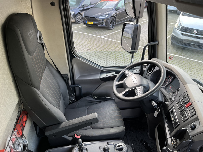 DAF LF 180 FA Euro 6 / 12 Ton / 400 dkm / Box / Laadklep - Камион фургон: снимка 3 DAF LF 180 FA Euro 6 / 12 Ton / 400 dkm / Box / Laadklep - Камион фургон: снимка 3