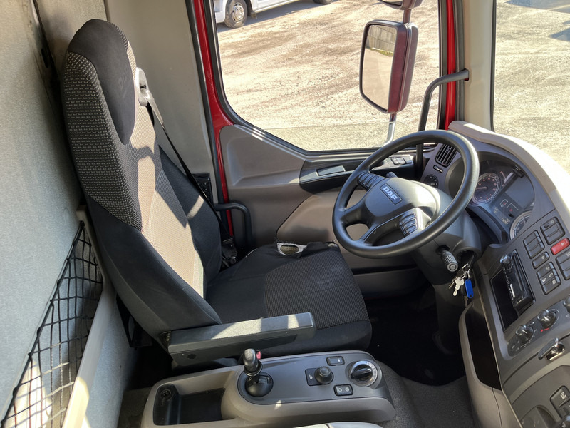 DAF LF 210 FA / 12 Ton / 416 dkm / Koffer / LBW / NL LKW - Камион фургон: снимка 3 DAF LF 210 FA / 12 Ton / 416 dkm / Koffer / LBW / NL LKW - Камион фургон: снимка 3