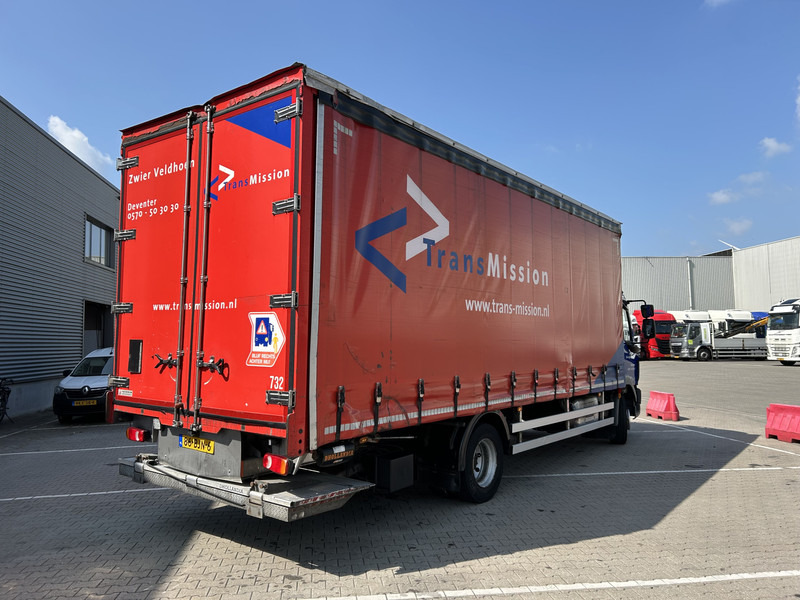 DAF LF 210 FA / 361 dkm / Curtainside / Loadlift / NL Truck - Камион с брезент: снимка 2 DAF LF 210 FA / 361 dkm / Curtainside / Loadlift / NL Truck - Камион с брезент: снимка 2