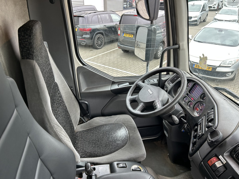 DAF LF55 220 Euro 4 / 12 Ton / 673 dkm / Box / Loadlift / APK TUV 01-26 - Камион фургон: снимка 3 DAF LF55 220 Euro 4 / 12 Ton / 673 dkm / Box / Loadlift / APK TUV 01-26 - Камион фургон: снимка 3