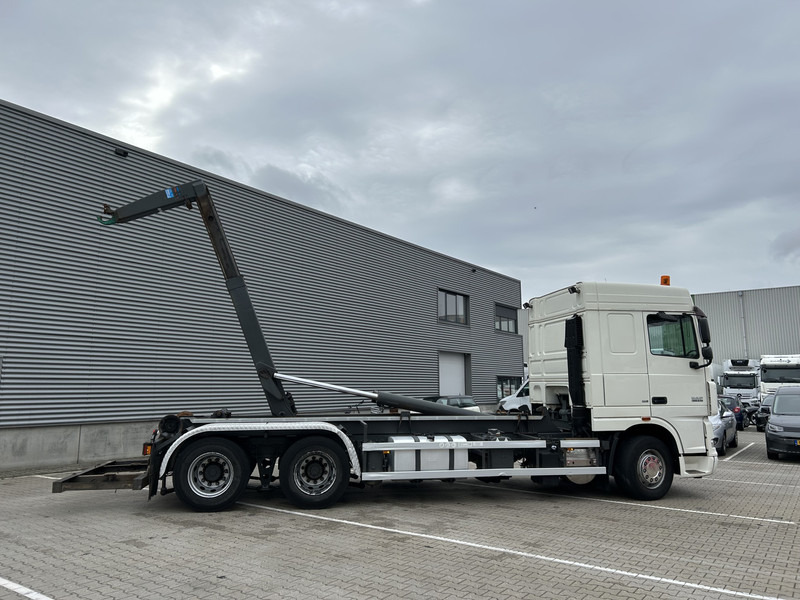 DAF XF 105 510 SC 6x2 / VDL Hook 25 Ton / 327 dkm / 9 Ton Front Axle / APK TUV 04-26 - Мултилифт с кука камион, Камион с кран: снимка 2 DAF XF 105 510 SC 6x2 / VDL Hook 25 Ton / 327 dkm / 9 Ton Front Axle / APK TUV 04-26 - Мултилифт с кука камион, Камион с кран: снимка 2