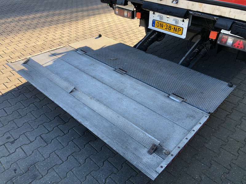 Krone Koeloplegger / Carrier Vector / Liftas / Bloemen / Laadlift / APK-TUV 11-25 - Рефрижератор полуремарке: снимка 5 Krone Koeloplegger / Carrier Vector / Liftas / Bloemen / Laadlift / APK-TUV 11-25 - Рефрижератор полуремарке: снимка 5