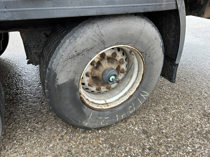 Брезентово полуремарке Krone Profi Liner / Curtainside / VALX Drum / NL Trailer: снимка 13