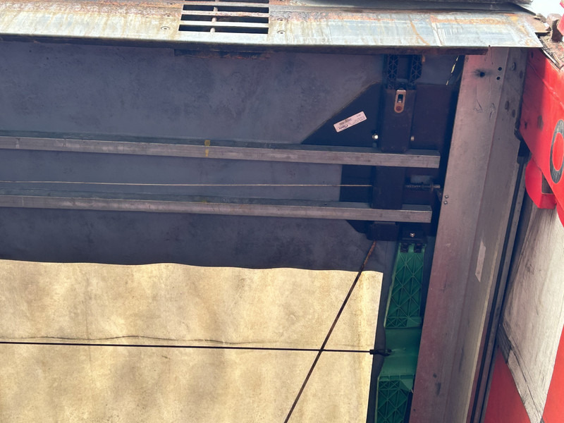 Krone Profi Liner / Mega / Curtainside / BPW Drum / NL Trailer - Брезентово полуремарке: снимка 4 Krone Profi Liner / Mega / Curtainside / BPW Drum / NL Trailer - Брезентово полуремарке: снимка 4