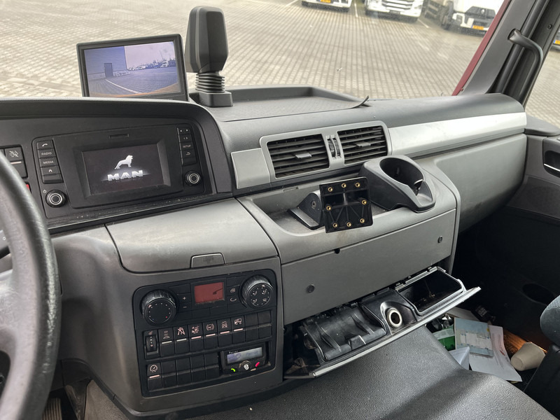 MAN TGM 18.250 / 18 Ton / 560 dkm / New Tacho V2 / Box / Loadlift / APK TUV 12-25 - Камион фургон: снимка 5 MAN TGM 18.250 / 18 Ton / 560 dkm / New Tacho V2 / Box / Loadlift / APK TUV 12-25 - Камион фургон: снимка 5