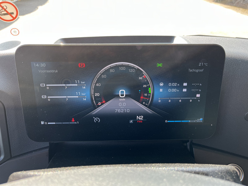 Mercedes-Benz Actros 2124 / 2023 / 18 Ton / Box / Laadklep - Камион фургон: снимка 4 Mercedes-Benz Actros 2124 / 2023 / 18 Ton / Box / Laadklep - Камион фургон: снимка 4