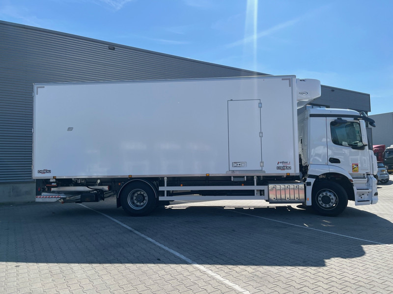 Mercedes-Benz Actros 2124 MULTITEMP / Carrier Koeler / Alleen Te Huur -> 013-7200971 - Рефрижератор камион: снимка 4 Mercedes-Benz Actros 2124 MULTITEMP / Carrier Koeler / Alleen Te Huur -> 013-7200971 - Рефрижератор камион: снимка 4