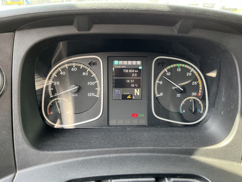 Mercedes-Benz Atego 818 Euro 6 / 8 Ton / 708 dkm / Koffer / LBW / APK TUV 06-25 - Камион фургон: снимка 4 Mercedes-Benz Atego 818 Euro 6 / 8 Ton / 708 dkm / Koffer / LBW / APK TUV 06-25 - Камион фургон: снимка 4