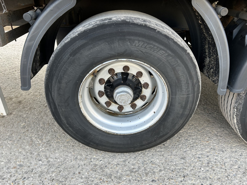 Брезентово полуремарке Pacton T3-001 / Curtainside Trailer / BPW Drum / APK TUV 03-26: снимка 9 Брезентово полуремарке Pacton T3-001 / Curtainside Trailer / BPW Drum / APK TUV 03-26: снимка 9