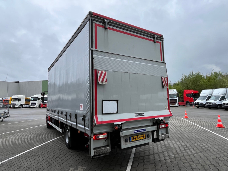 Renault D 210 Euro 6 / 12 Ton / 282 dkm / Schuifzeil / Laadklep / NL truck - Камион с брезент: снимка 2 Renault D 210 Euro 6 / 12 Ton / 282 dkm / Schuifzeil / Laadklep / NL truck - Камион с брезент: снимка 2