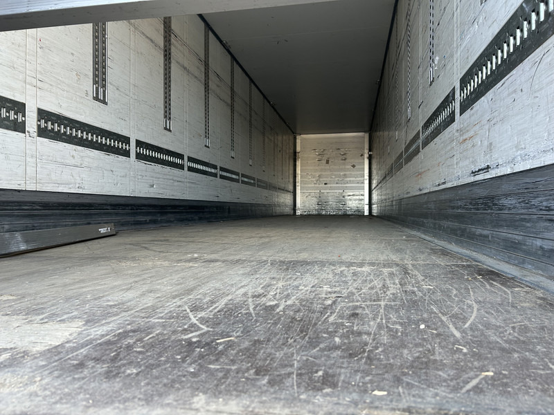 Schmitz Cargobull SCB S3B / Box / Loadlift -> Not Working / APK TUV 06-26 - Затворена каросерия полуремарке: снимка 3 Schmitz Cargobull SCB S3B / Box / Loadlift -> Not Working / APK TUV 06-26 - Затворена каросерия полуремарке: снимка 3