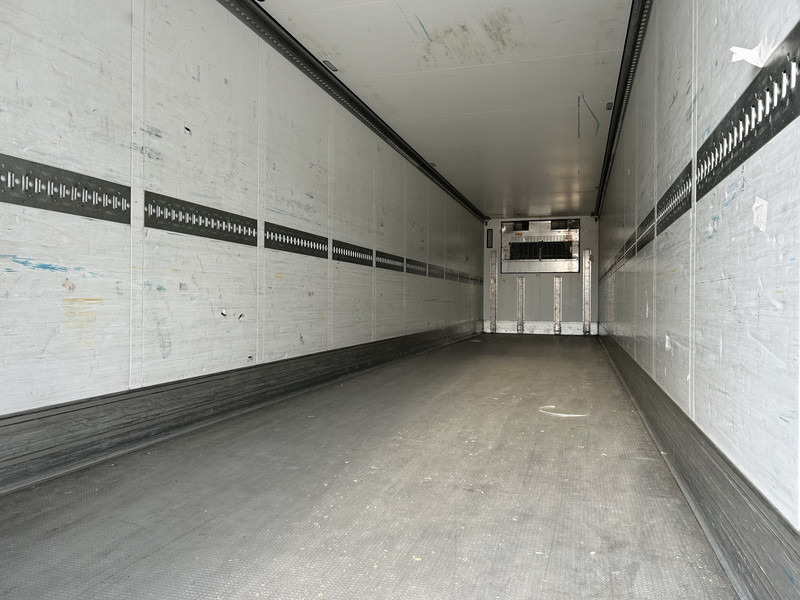 Schmitz Cargobull SCB S3B / Carrier Vector 1950 / Frigo Box / Loadlift / APK TUV 03-26 - Рефрижератор полуремарке: снимка 3 Schmitz Cargobull SCB S3B / Carrier Vector 1950 / Frigo Box / Loadlift / APK TUV 03-26 - Рефрижератор полуремарке: снимка 3