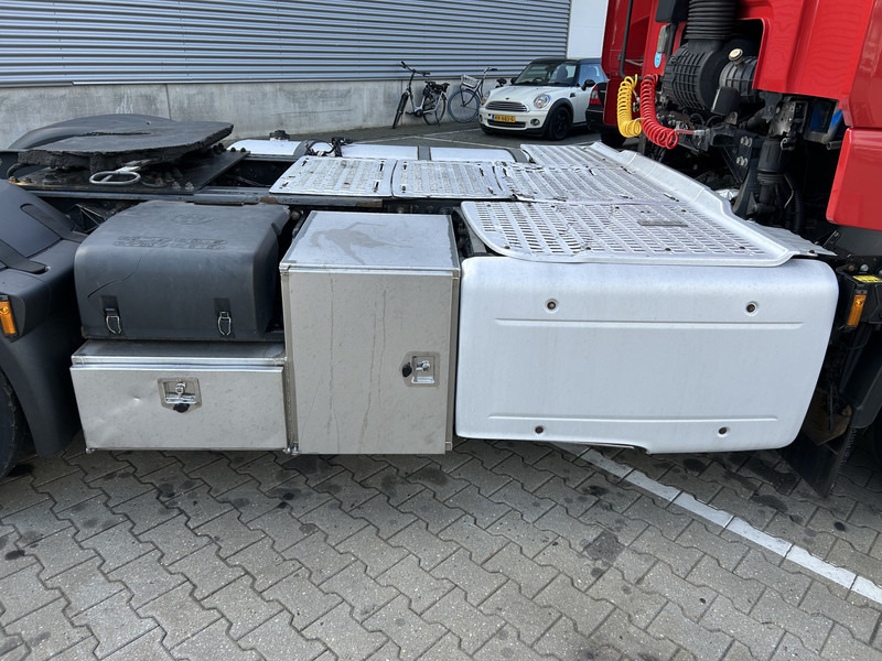 Лизинг на DAF CF 400 FT Space Cab / 798 dkm / NL Truck / APK TUV 07-26 DAF CF 400 FT Space Cab / 798 dkm / NL Truck / APK TUV 07-26: снимка 17 Лизинг на DAF CF 400 FT Space Cab / 798 dkm / NL Truck / APK TUV 07-26 DAF CF 400 FT Space Cab / 798 dkm / NL Truck / APK TUV 07-26: снимка 17