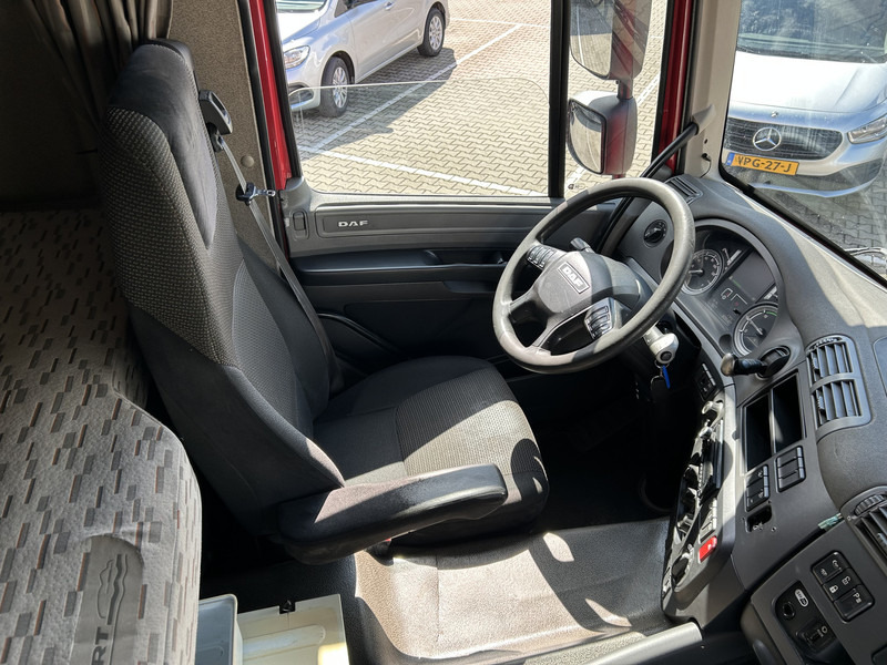 DAF CF 440 FT Space Cab / ADR / 809 dkm / PTO / APK TUV 12-25 - Влекач: снимка 3 DAF CF 440 FT Space Cab / ADR / 809 dkm / PTO / APK TUV 12-25 - Влекач: снимка 3