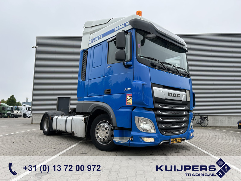 DAF XF 450 FT SC / Mega - Lowdeck / 681 dkm / 2 Tanks / Tacho V2 / Stand Airco - Влекач: снимка 1 DAF XF 450 FT SC / Mega - Lowdeck / 681 dkm / 2 Tanks / Tacho V2 / Stand Airco - Влекач: снимка 1