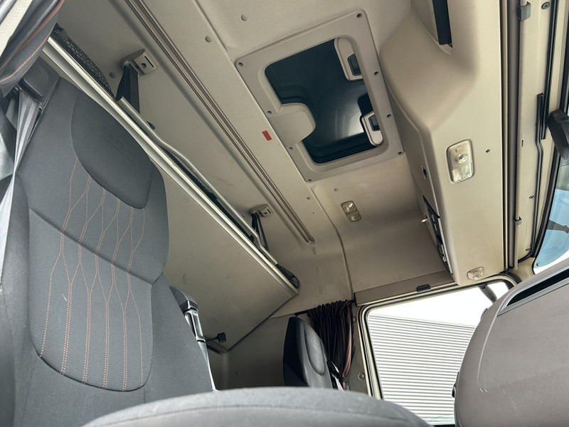 Лизинг на DAF XF 450 FT Space Cab / 688 dkm / MX Brake / APK TUV 05-26 DAF XF 450 FT Space Cab / 688 dkm / MX Brake / APK TUV 05-26: снимка 8