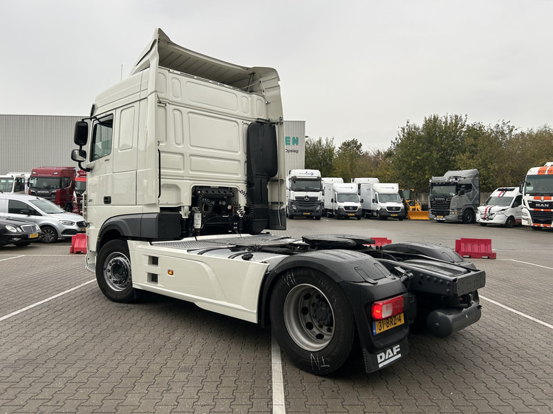 Лизинг на DAF XF 480 FT Space Cab / 450 dkm / New Tacho V2 / 2 Tanks / APK TUV 07-26 DAF XF 480 FT Space Cab / 450 dkm / New Tacho V2 / 2 Tanks / APK TUV 07-26: снимка 18