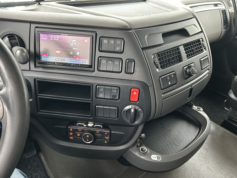 DAF XF 480 FT Space Cab / 450 dkm / New Tacho V2 / 2 Tanks / APK TUV 07-26 - Влекач: снимка 5 DAF XF 480 FT Space Cab / 450 dkm / New Tacho V2 / 2 Tanks / APK TUV 07-26 - Влекач: снимка 5