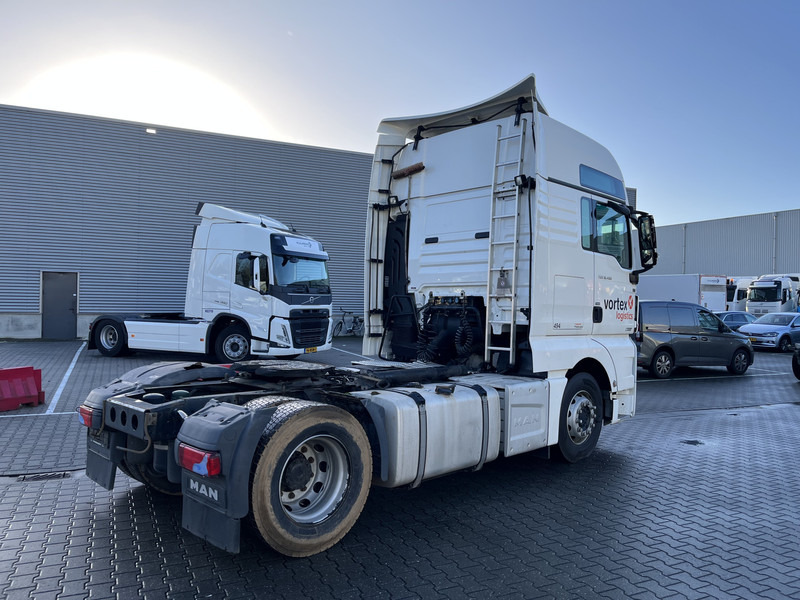 MAN TGX 18.460 XXL / Motor Defect -> Not Running / Retarder / 526 dkm / 2 Tanks - Влекач: снимка 2 MAN TGX 18.460 XXL / Motor Defect -> Not Running / Retarder / 526 dkm / 2 Tanks - Влекач: снимка 2