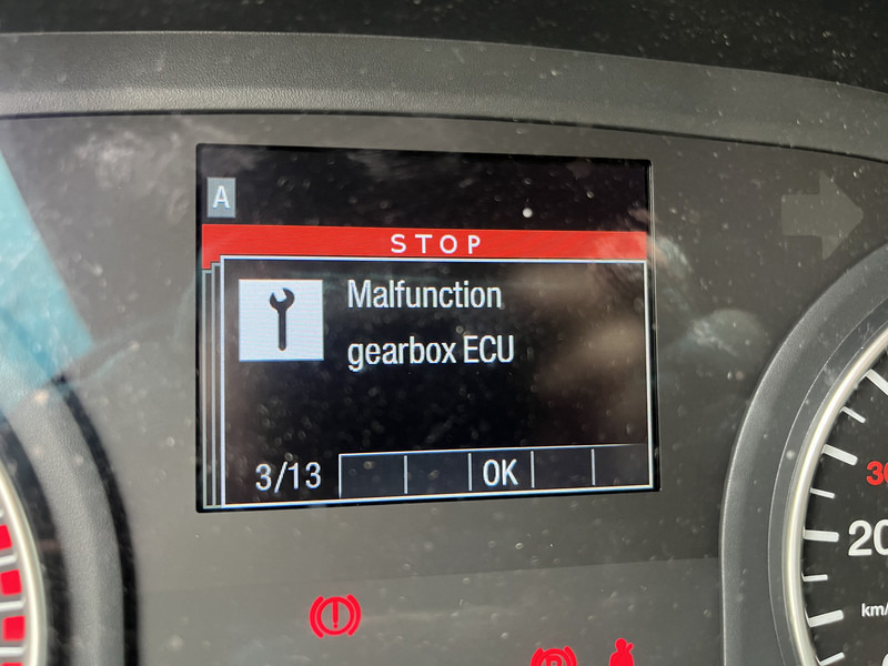 Влекач MAN TGX 18.460 XXL / Motor Defect -> Not Running / Retarder / 645 dkm / 2 Tanks: снимка 20 Влекач MAN TGX 18.460 XXL / Motor Defect -> Not Running / Retarder / 645 dkm / 2 Tanks: снимка 20